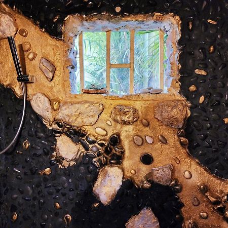 Perle Stone Studio- Bed And Breakfast 辛普森湾 外观 照片