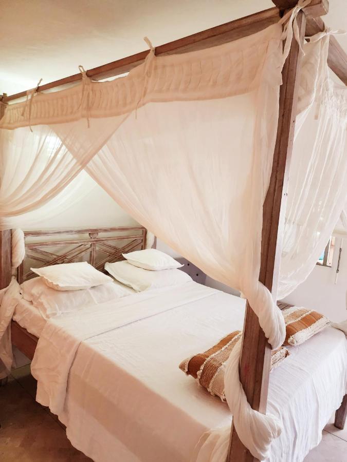 Perle Stone Studio- Bed And Breakfast 辛普森湾 外观 照片